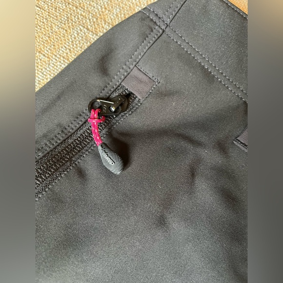 Chlorophylle Women's Soft Shell Fleece Lined Pants in Black. Canadian Brand! - Picture 4 of 7